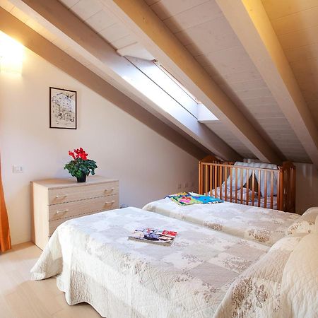 4 Village Centre Lenno Homes With Pool-By Italian Apartments Zimmer foto