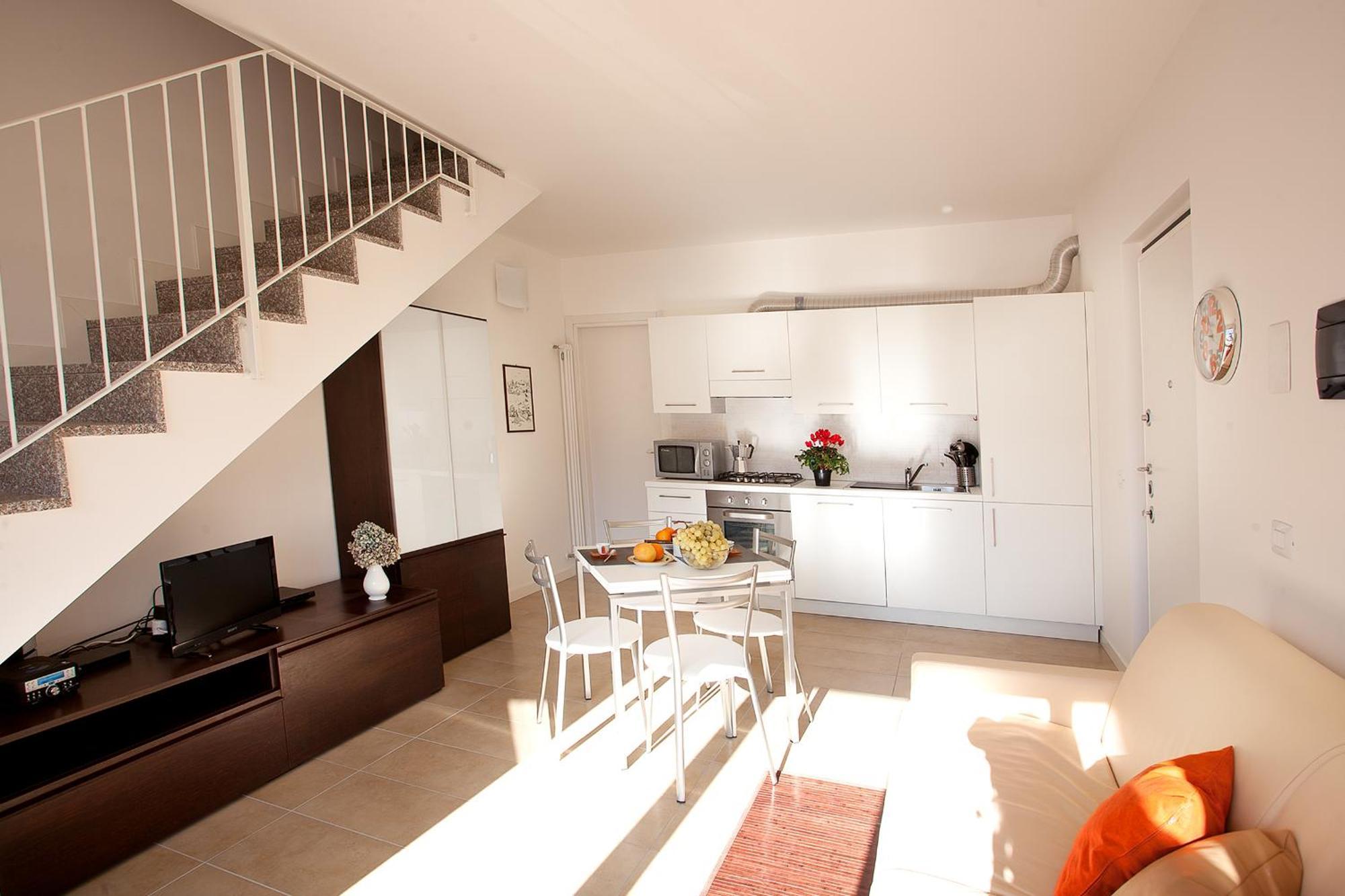 4 Village Centre Lenno Homes With Pool-By Italian Apartments Zimmer foto