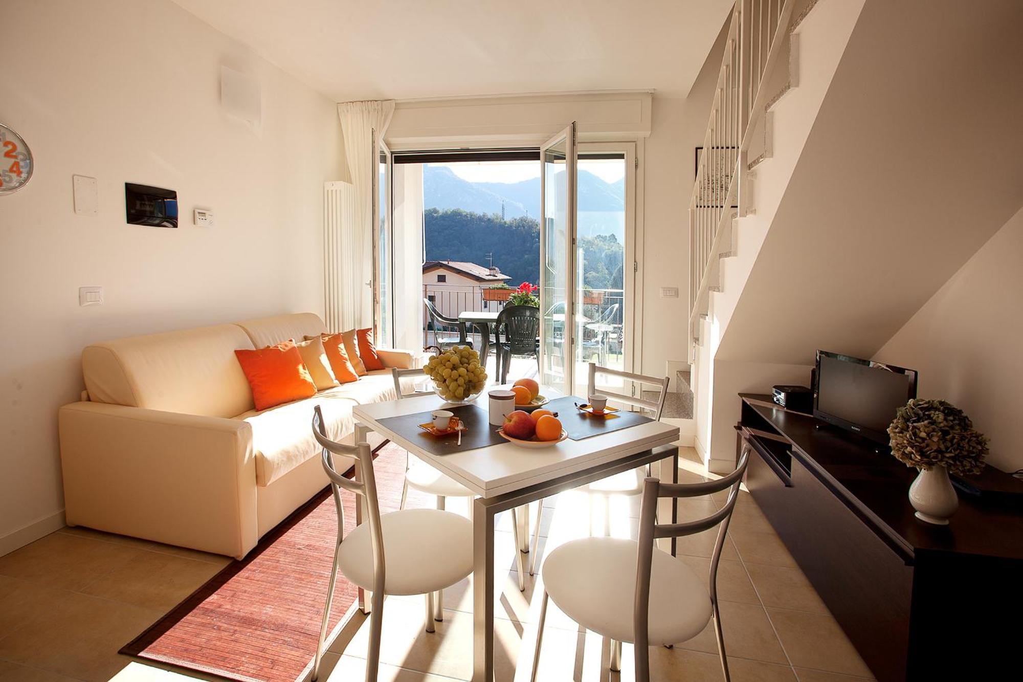 4 Village Centre Lenno Homes With Pool-By Italian Apartments Zimmer foto