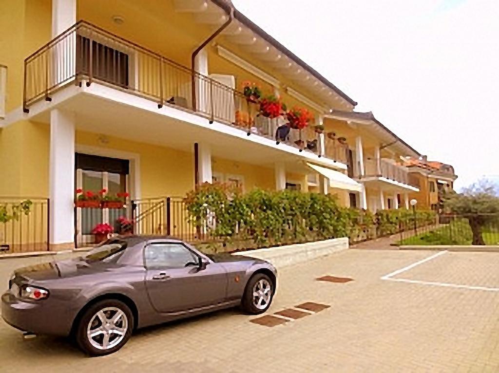 4 Village Centre Lenno Homes With Pool-By Italian Apartments Zimmer foto
